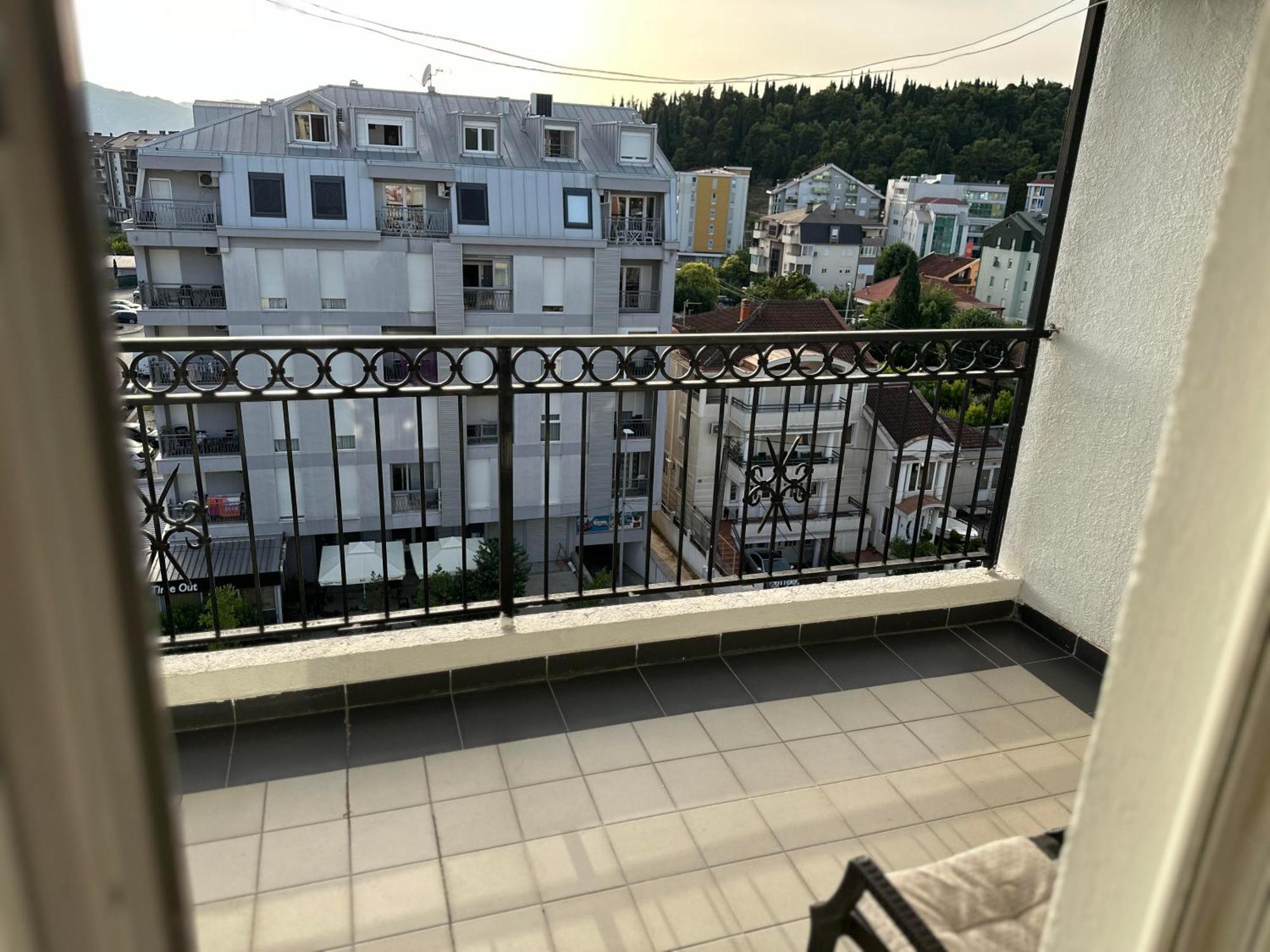 פודגוריצה Due Sorelle מראה חיצוני תמונה